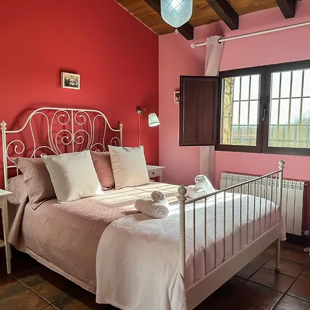 Amanecer Apartment *